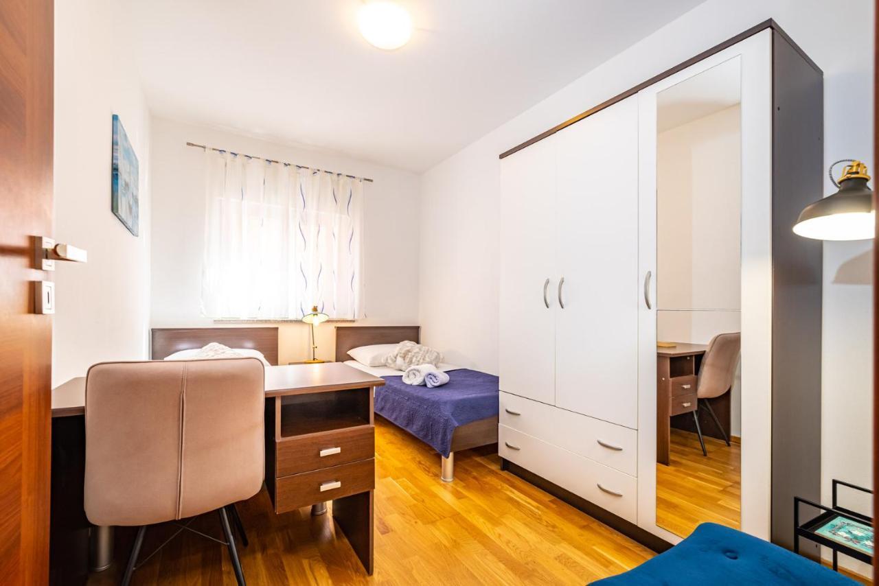 Apartment Nekic Posedarje Exterior photo