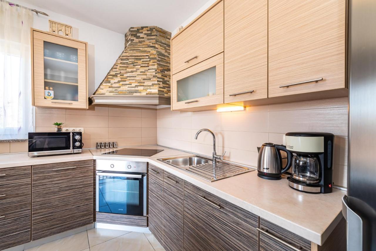 Apartment Nekic Posedarje Exterior photo